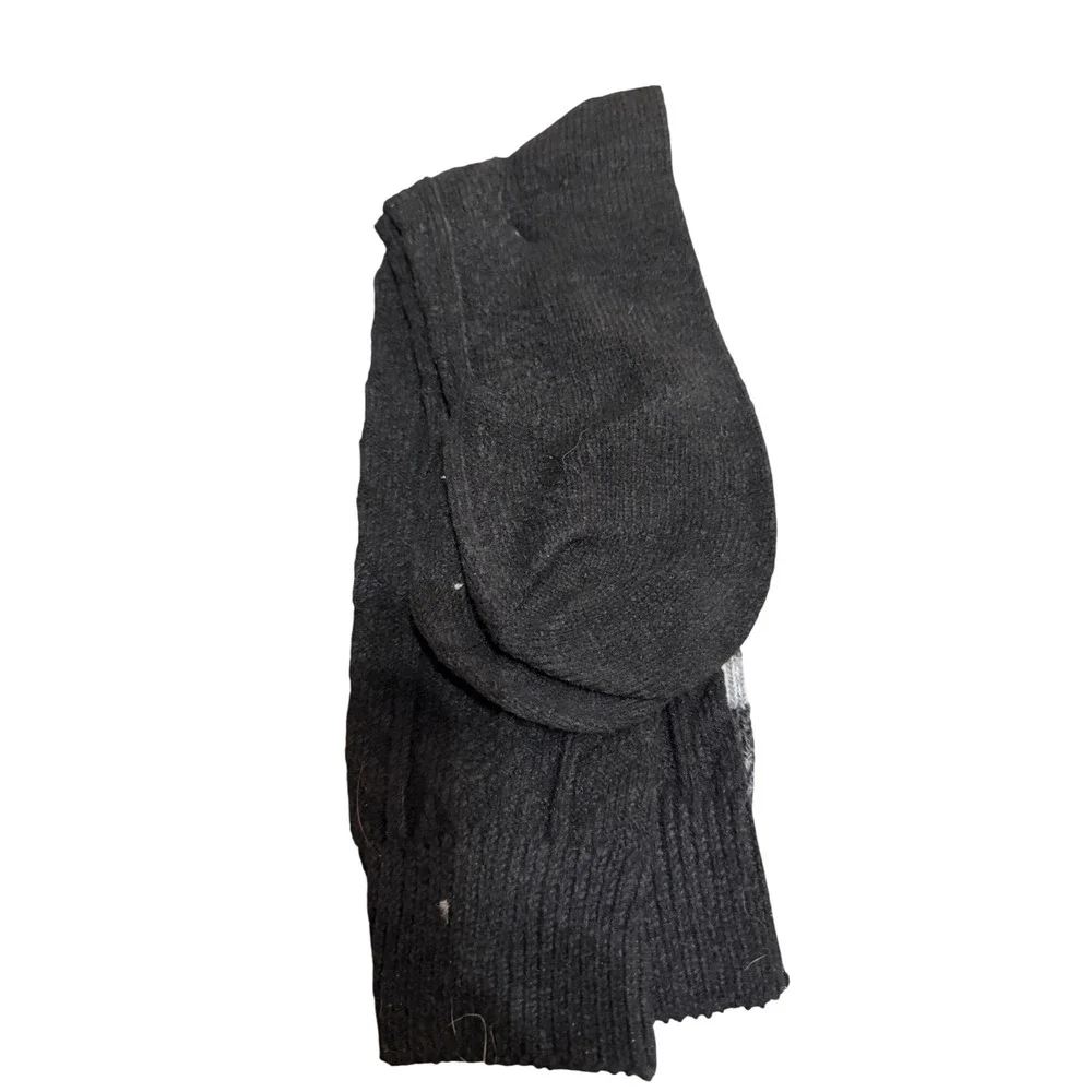 Muk Luks Womens Crew Sock 2 Pair Pack Black White Buffalo Plaid Recycled Plastic